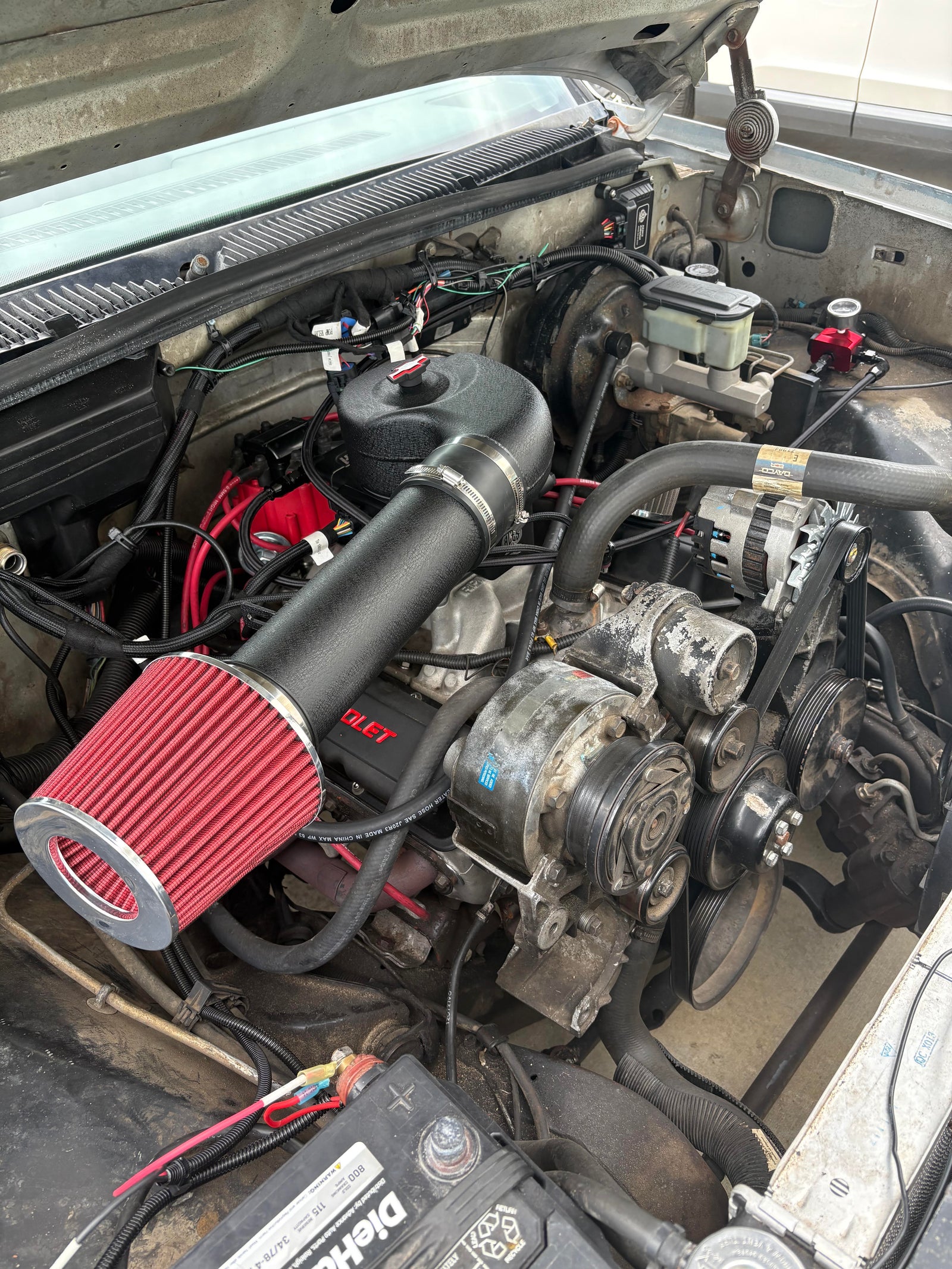 1990 C1500 by Travis Ugfy